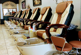 AZ Tip & Toe Nail Spa