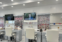 X Nails