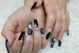 Organic Nails
