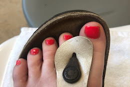 Comely Nails