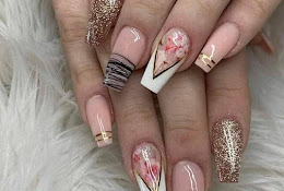 Uptown Nail Salon