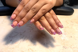 Nail Tech