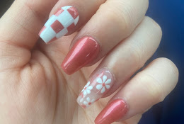 Glow Nail Bar / New Albany LLC